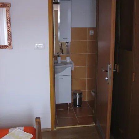 Adria Primošten